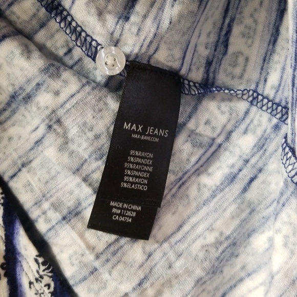 Blue striped top - Picture 6 of 6